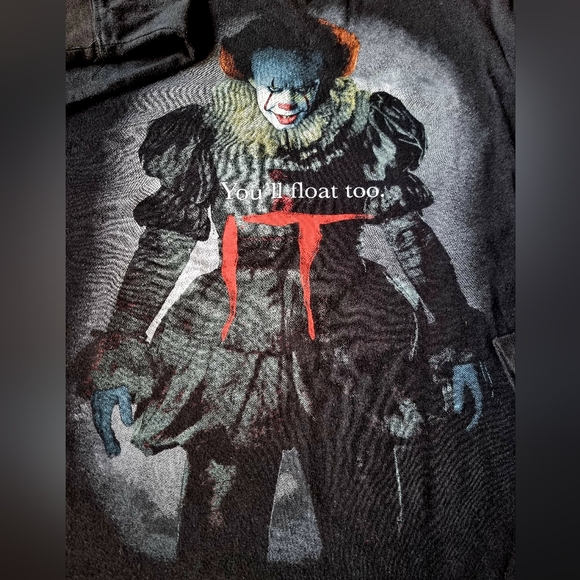 IT 'You'll float too.' Pennywise Horror Movie Long Sleeve Black T-Shirt - Picture 6 of 7